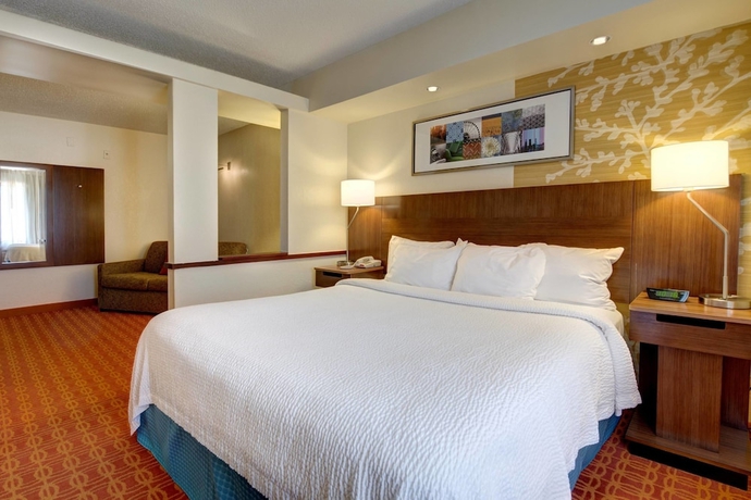 Imagen de la habitación del Hotel Fairfield Inn By Marriott Potomac Mills. Foto 13