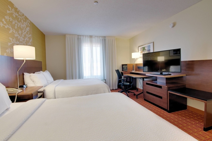Imagen de la habitación del Hotel Fairfield Inn By Marriott Potomac Mills. Foto 15