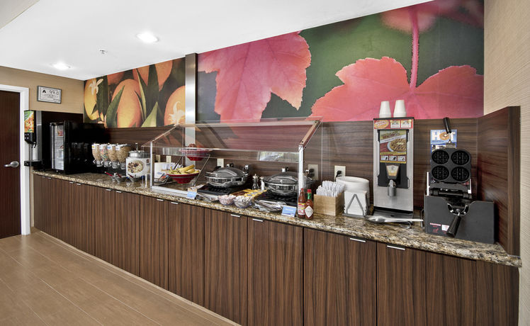 Imagen de los interiores del Hotel Fairfield Inn By Marriott Raleigh Airport/rtp. Foto 16