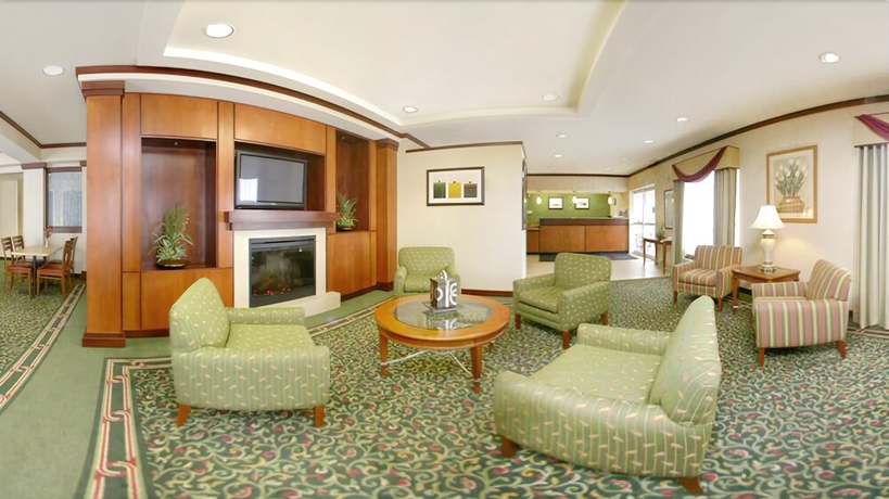 Imagen de los interiores del Hotel Fairfield Inn By Marriott Richmond Chester. Foto 16