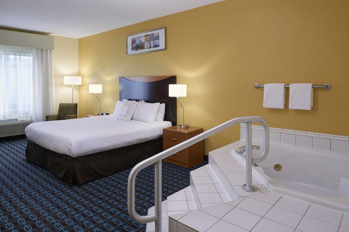 Imagen de la habitación del Hotel Fairfield Inn By Marriott Richmond. Foto 10