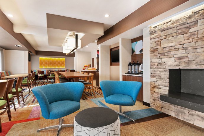 Imagen de los interiores del Hotel Fairfield Inn By Marriott Roseville. Foto 19