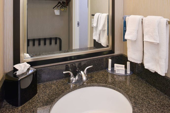 Imagen de la habitación del Hotel Fairfield Inn By Marriott Salt Lake City Layton. Foto 2