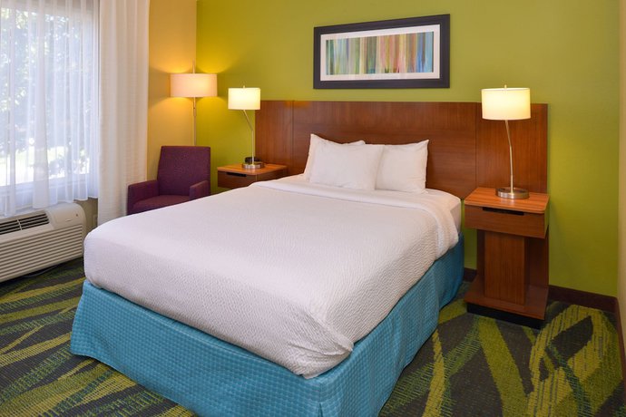 Imagen de la habitación del Hotel Fairfield Inn By Marriott Salt Lake City Layton. Foto 9