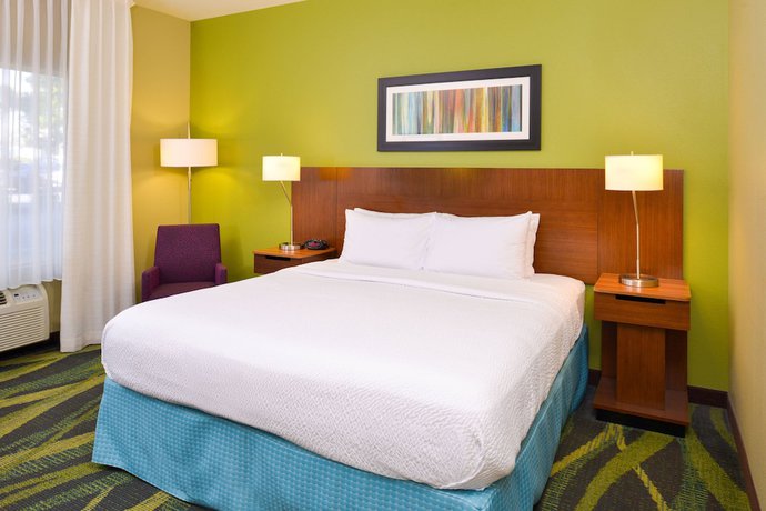 Imagen de la habitación del Hotel Fairfield Inn By Marriott Salt Lake City Layton. Foto 16