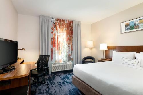 Imagen de la habitación del Hotel Fairfield Inn By Marriott Savannah Airport. Foto 13