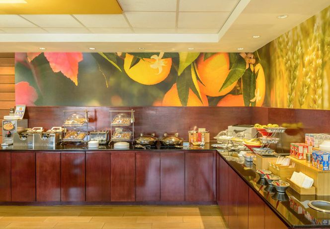 Imagen del bar/restaurante del Hotel Fairfield Inn By Marriott St. Louis Collinsville,. Foto 3