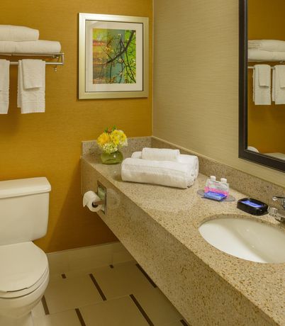 Imagen de la habitación del Hotel Fairfield Inn By Marriott St. Louis Collinsville,. Foto 5