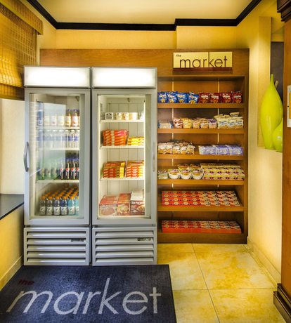 Imagen del bar/restaurante del Hotel Fairfield Inn By Marriott Washington D.c.. Foto 5