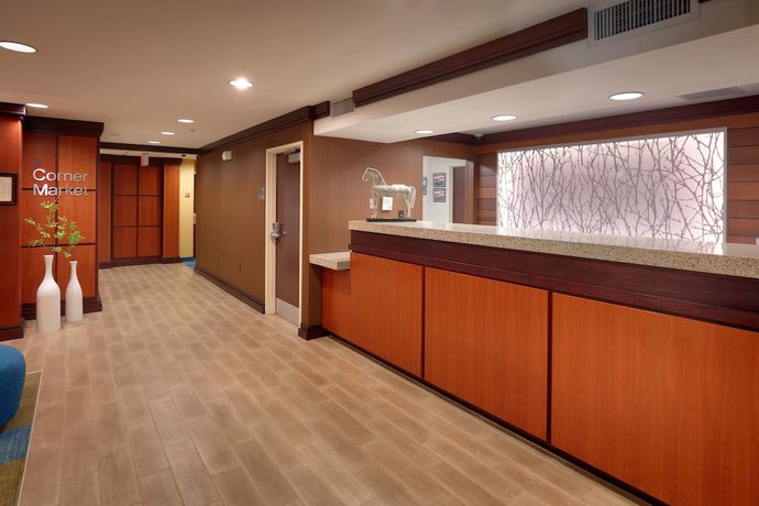 Imagen de los interiores del Hotel Fairfield Inn By Marriott Yuma. Foto 8