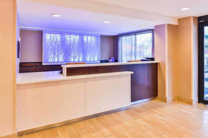 Imagen de los interiores del Hotel Fairfield Inn Corning Riverside. Foto 15