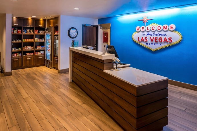 Imagen de los interiores del Hotel Fairfield Inn Las Vegas Convention Center. Foto 17