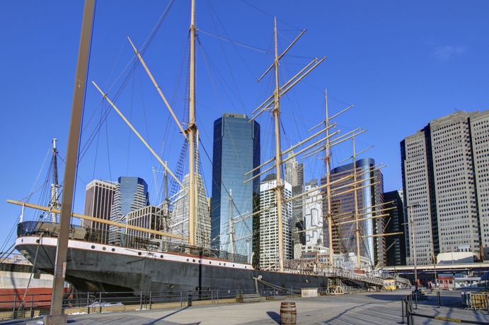 Imagen de los exteriores del Hotel Fairfield Inn New York Manhattan/Financial District. Foto 8