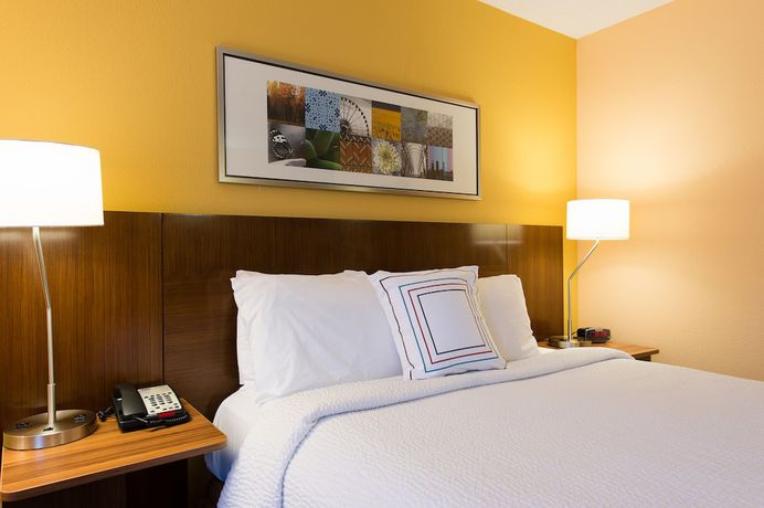 Imagen de la habitación del Hotel Fairfield Inn Orangeburg. Foto 4