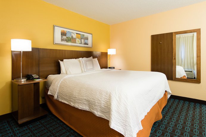 Imagen de la habitación del Hotel Fairfield Inn Orangeburg. Foto 8