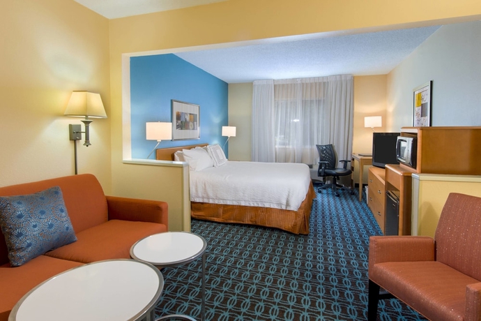 Imagen de la habitación del Hotel Fairfield Inn Pensacola I-10. Foto 11