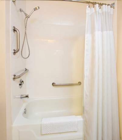 Imagen de la habitación del Hotel Fairfield Inn Pensacola I-10. Foto 14