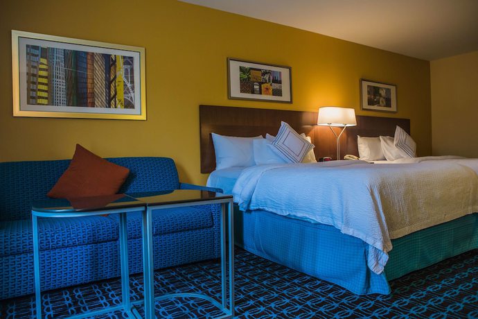 Imagen de la habitación del Hotel Fairfield Inn Santa Clarita Valencia. Foto 7
