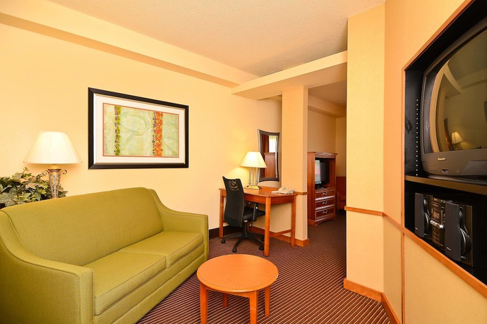 Imagen general del Hotel Fairfield Inn Suites By Marriott Cherokee. Foto 1