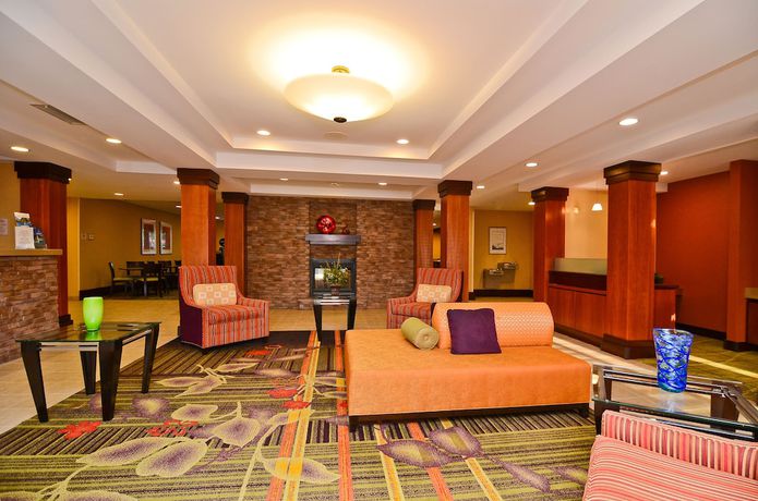 Imagen de los interiores del Hotel Fairfield Inn Suites By Marriott Cherokee. Foto 16