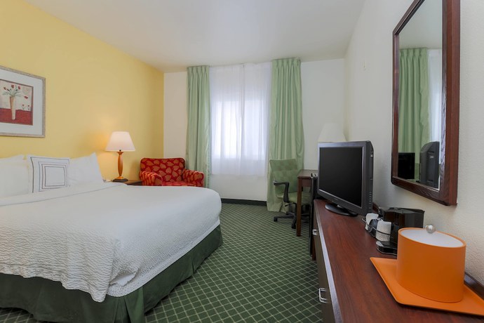 Imagen de la habitación del Hotel Fairfield Inn Tracy. Foto 3