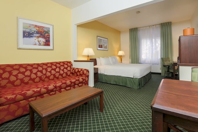 Imagen de la habitación del Hotel Fairfield Inn Tracy. Foto 7