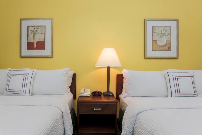 Imagen de la habitación del Hotel Fairfield Inn Tracy. Foto 10