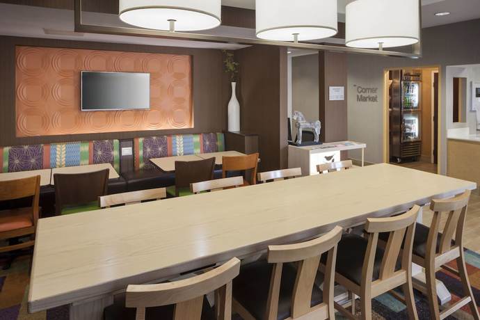 Imagen del bar/restaurante del Hotel Fairfield Inn Tuscaloosa. Foto 5