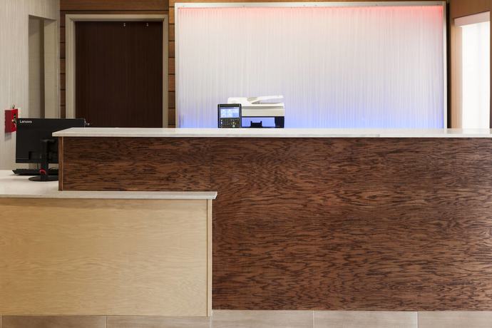 Imagen de los interiores del Hotel Fairfield Inn Tuscaloosa. Foto 16