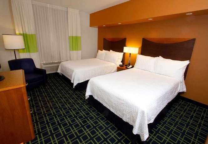 Imagen de la habitación del Hotel Fairfield Inn Y Suites Los Angeles West Covina. Foto 7