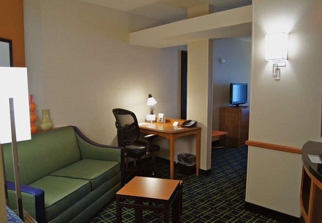 Imagen general del Hotel Fairfield Inn Y Suites Los Angeles West Covina. Foto 4