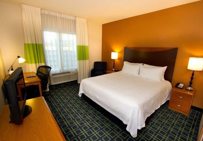 Imagen de la habitación del Hotel Fairfield Inn Y Suites Los Angeles West Covina. Foto 9