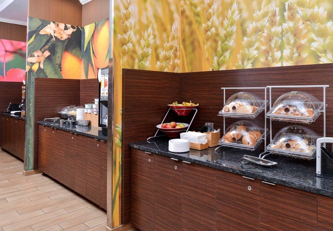 Imagen del bar/restaurante del Hotel Fairfield Inn & Suites Albany Downtown. Foto 5