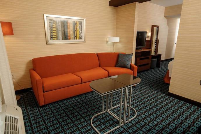 Imagen de la habitación del Hotel Fairfield Inn & Suites Athens. Foto 4