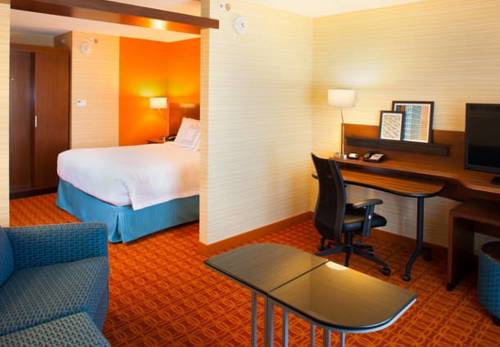 Imagen de la habitación del Hotel Fairfield Inn & Suites Atlanta Gwinnett Place. Foto 7