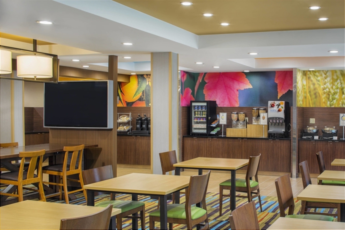 Imagen del bar/restaurante del Hotel Fairfield Inn & Suites Bridgewater Branchburg/Somerville. Foto 3