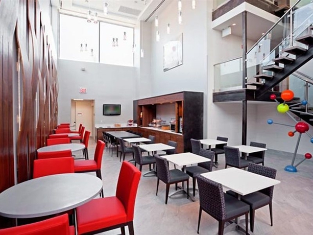 Imagen general del Hotel Fairfield Inn & Suites Brooklyn. Foto 9