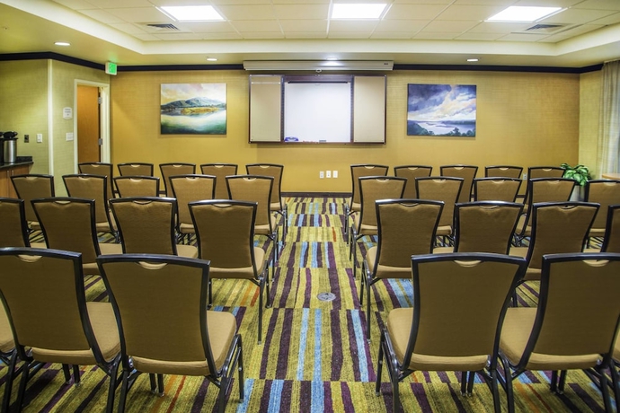 Imagen de los interiores del Hotel Fairfield Inn & Suites Burley. Foto 17