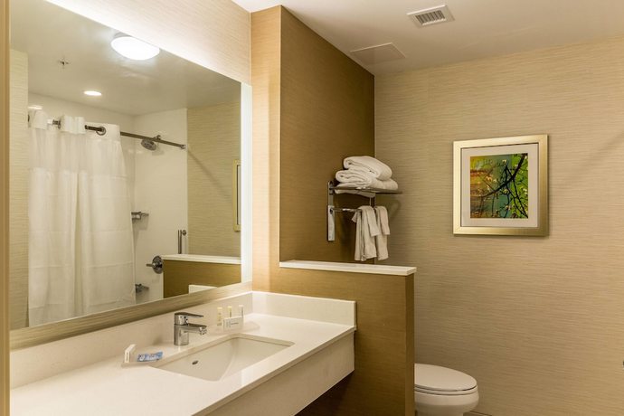 Imagen de la habitación del Hotel Fairfield Inn & Suites Butte. Foto 15