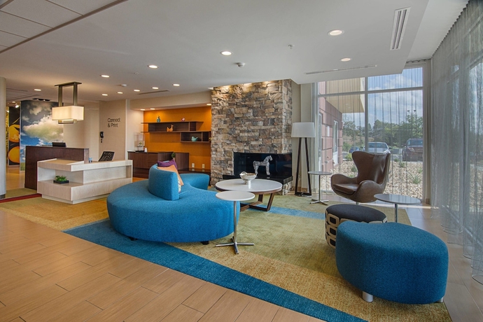 Imagen de los interiores del Hotel Fairfield Inn & Suites By Marriott Abingdon. Foto 19
