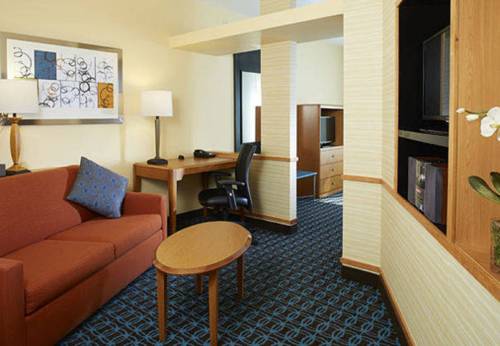 Imagen de la habitación del Hotel Fairfield Inn & Suites By Marriott Atlanta Stonecr. Foto 8
