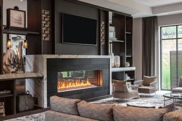 Imagen de los interiores del Hotel Fairfield Inn & Suites By Marriott Boston Waltham. Foto 19