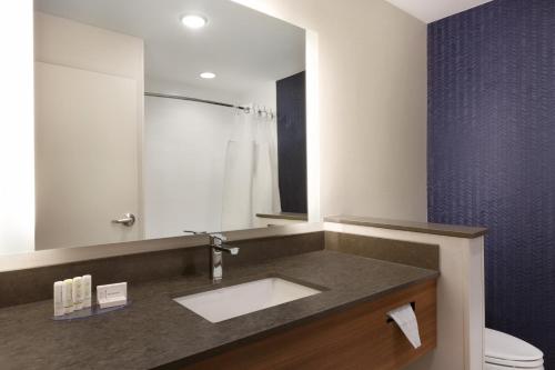 Imagen de la habitación del Hotel Fairfield Inn & Suites By Marriott Boulder Longmon. Foto 10