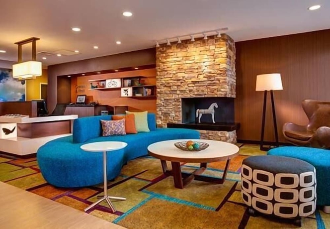 Imagen de los interiores del Hotel Fairfield Inn & Suites By Marriott Detroit Canton. Foto 11