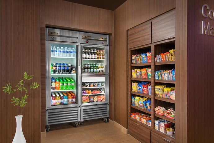 Imagen del bar/restaurante del Hotel Fairfield Inn & Suites By Marriott Knoxville West. Foto 5