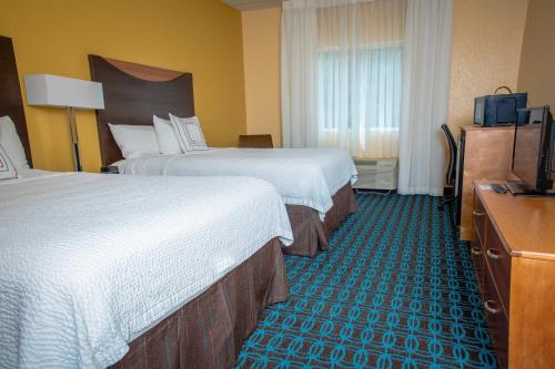 Imagen de la habitación del Hotel Fairfield Inn & Suites By Marriott Knoxville/east. Foto 11