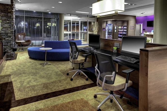 Imagen de los interiores del Hotel Fairfield Inn & Suites By Marriott Lansing At Eastwood. Foto 19