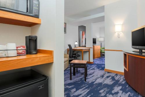 Imagen general del Hotel Fairfield Inn & Suites By Marriott Mahwah. Foto 7