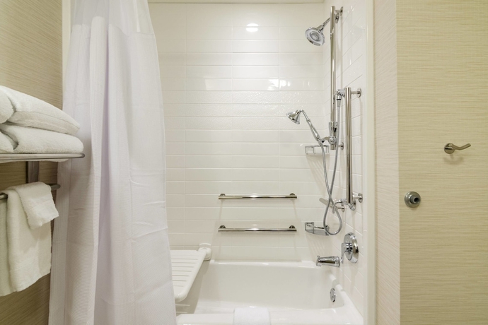 Imagen de la habitación del Hotel Fairfield Inn & Suites By Marriott Panama City Beach. Foto 8