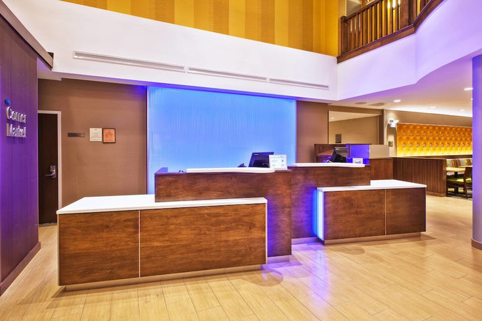 Imagen de los interiores del Hotel Fairfield Inn & Suites By Marriott Plattsburgh. Foto 14